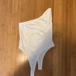 XL White Off Shoulder Body Suit
